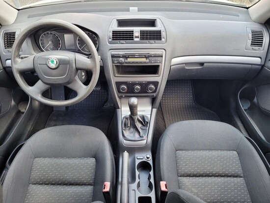 ŠKODA OCTAVIA Active 1.6 TDI 77 kW manuál_4