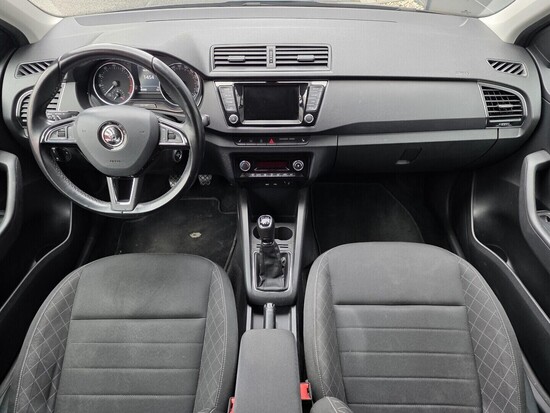 ŠKODA FABIA Style Plus 1.0 TSI 81 kW manuál_4