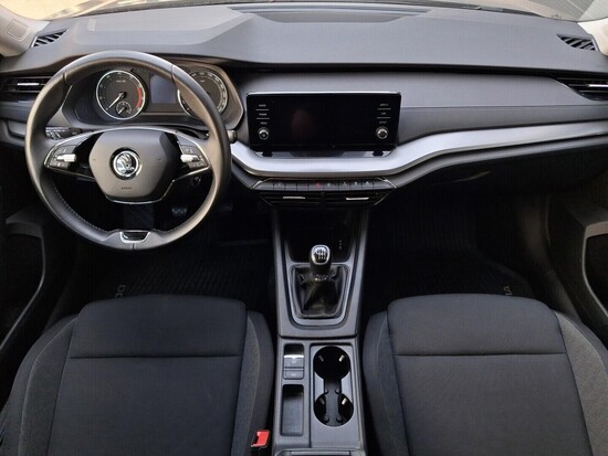 ŠKODA OCTAVIA Active 1.5 TSI 110 kW manuál, DPH_4