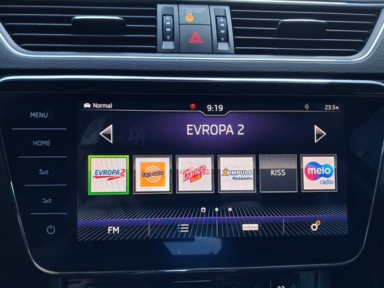 ŠKODA SUPERB L&K 2.0 TDI 140 kW automat_5