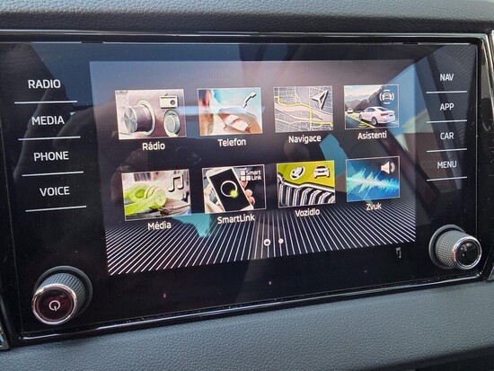 ŠKODA KAROQ Style 1.5 TSI 110 kW manuál_5