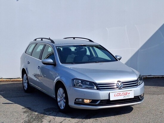 VOLKSWAGEN PASSAT VARIANT Comfortline 2.0 TDI 103 kW manuál_3