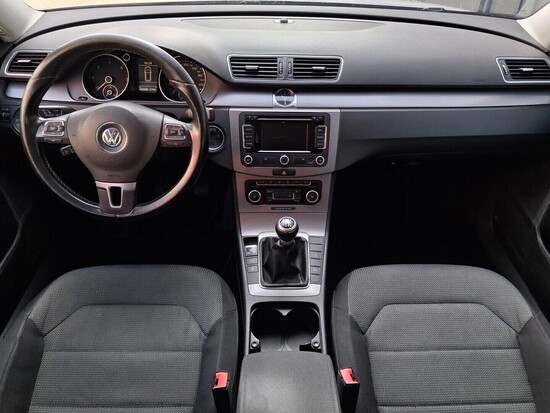 VOLKSWAGEN PASSAT VARIANT Comfortline 2.0 TDI 103 kW manuál_4