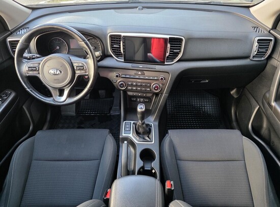 KIA SPORTAGE  1.6 GDI 97 kW manuál_4