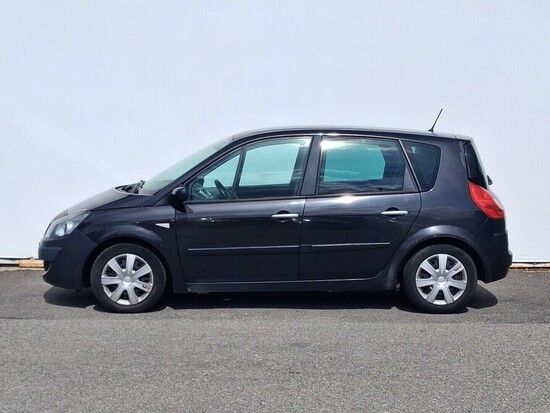 RENAULT SCÉNIC  1.6 dCi 82 kW manuál_2
