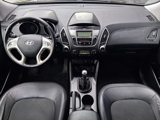 HYUNDAI IX35 Trikolor 1.6 GDI 99 kW manuál_4