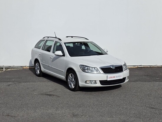 ŠKODA OCTAVIA Elegance 2.0 TDI 103 kW manuál_3