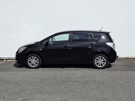 TOYOTA VERSO  1.6  _ kW manuál_2