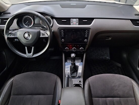 ŠKODA OCTAVIA L&K 2.0 TDI 135 kW automat, DPH_4