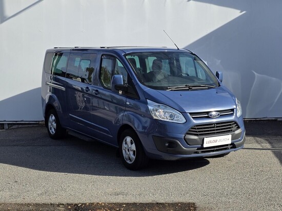 FORD TOURNEO CUSTOM Titanium 2.2 TDCi 114 kW manuál_3