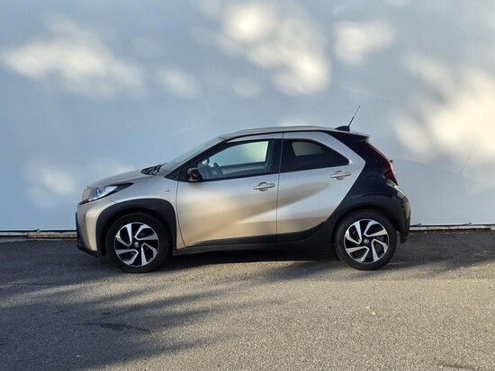 TOYOTA AYGO X Style 1.0 VVT-I 53 kW manuál_2