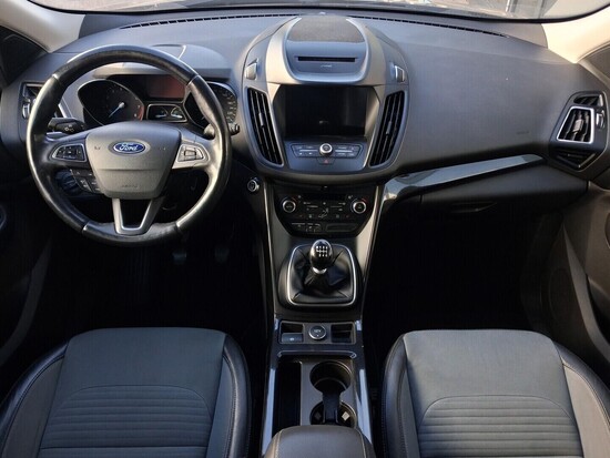 FORD KUGA Titanium 1.5 EcoBoost 110 kW manuál_4