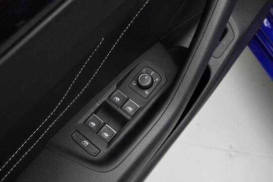 VOLKSWAGEN ARTEON SHOOTING-BRAKE R-Line 2.0 TDI 147 kW automat, DPH_4