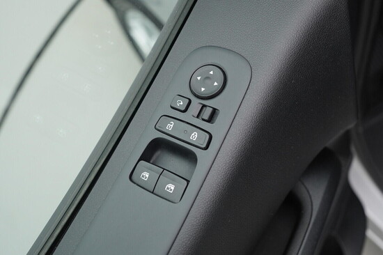 HYUNDAI STARIA Comfort 2.2 CR 130 kW manuál, DPH_4