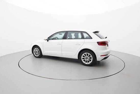 AUDI A3  1.4  81 kW manuál_2