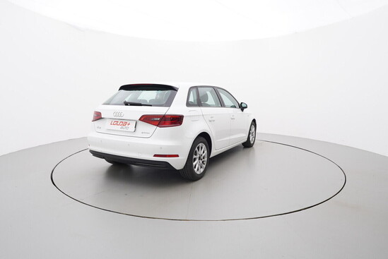 AUDI A3  1.4  81 kW manuál_3