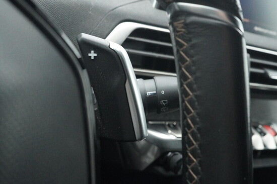 PEUGEOT 3008 GT line 1.6 HDi 88 kW automat_5