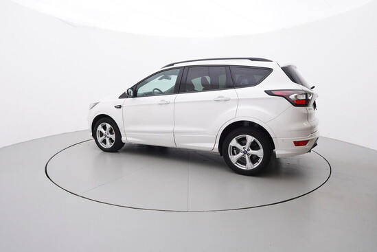 FORD KUGA ST line 2.0 110 kW manuál_2