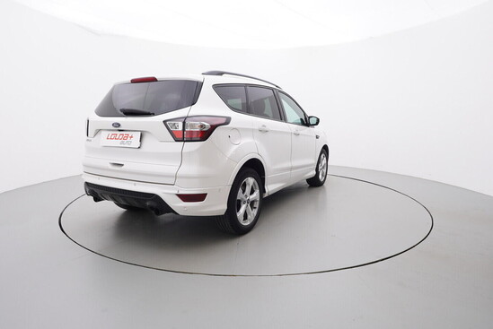 FORD KUGA ST line 2.0 110 kW manuál_3