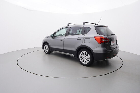 SUZUKI SX4 S-CROSS Star View 1.4 103 kW automat_2