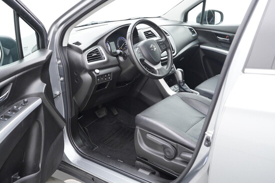 SUZUKI SX4 S-CROSS Star View 1.4 103 kW automat_4