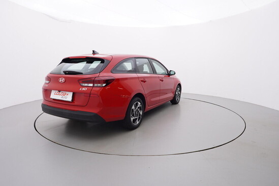 HYUNDAI I30 Start 1.0 T-GDi 74 kW manuál, DPH_3