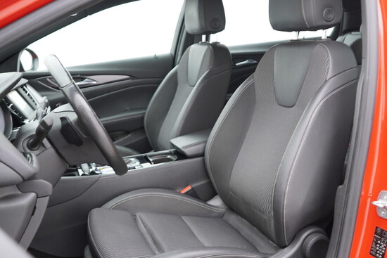 OPEL INSIGNIA Edition 2.0  125 kW automat, DPH_5