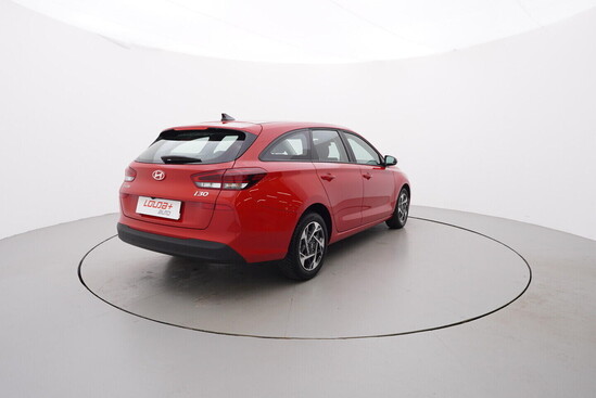 HYUNDAI I30 Start 1.0  74 kW manuál, DPH_3