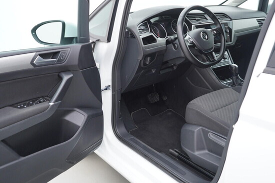 VOLKSWAGEN TOURAN Business 2.0 TDI 85 kW automat, DPH_4