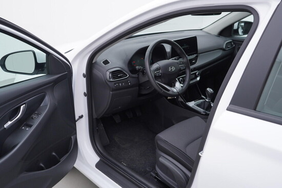 HYUNDAI I30 Start 1.0  74 kW manuál, DPH_4