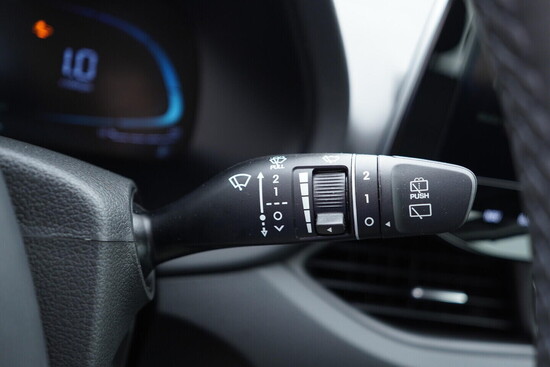 HYUNDAI I30 Start 1.0  74 kW manuál, DPH_5