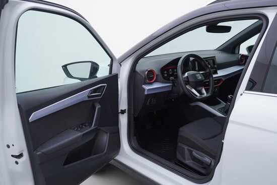 SEAT ARONA FR 1.0 TSI 70 kW manuál, DPH_4