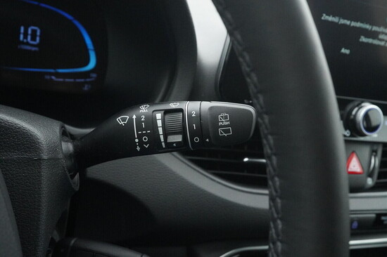HYUNDAI I30 Start 1.0  74 kW manuál, DPH_5
