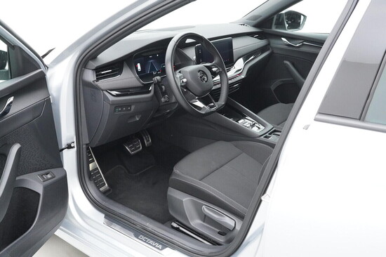 ŠKODA OCTAVIA SportLine 2.0 TDI 110 kW automat, DPH_4