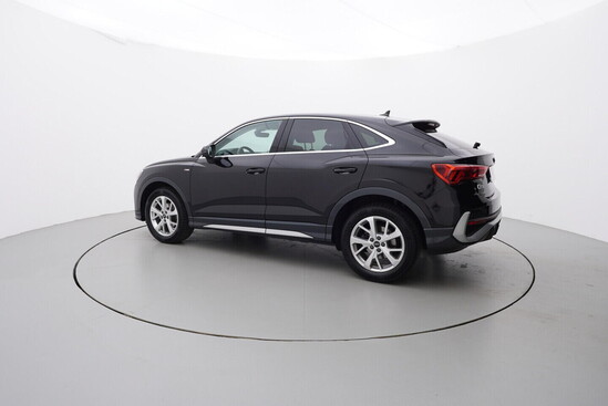 AUDI Q3 S line 2.0 TDI 110 kW automat, DPH_2