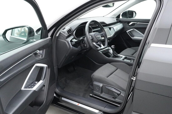 AUDI Q3 S line 2.0 TDI 110 kW automat, DPH_4