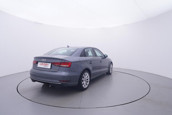 AUDI A3 Sportline 2.0 TDI 135 kW automat_3