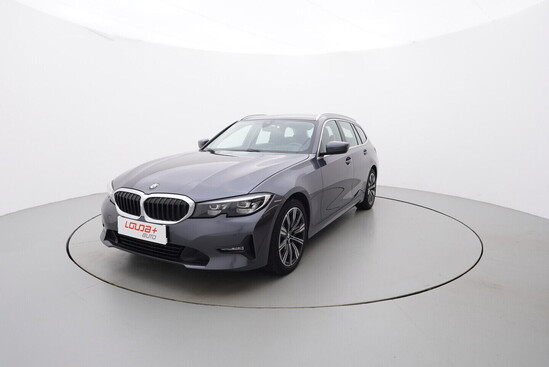 BMW 330  2.0  190 kW automat_1