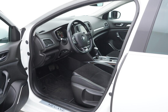 RENAULT MÉGANE Energy Intens 1.5  81 kW automat_4
