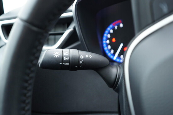 TOYOTA COROLLA Comfort Style Tech 1.5 92 kW automat_5