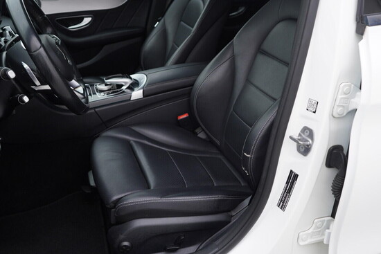 MERCEDES-BENZ TŘÍDY C AMG-line 1.6 115 kW automat_5