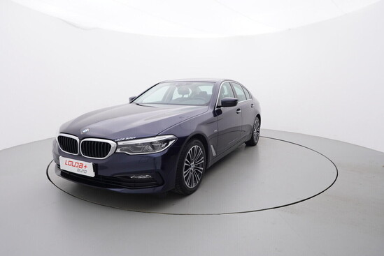 BMW 540 Sportline 3.0  250 kW automat_1