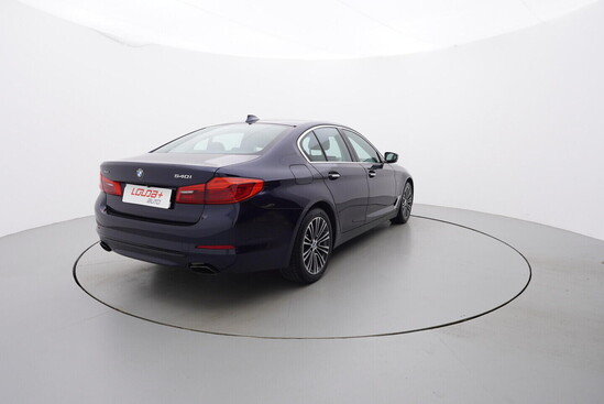 BMW 540 Sportline 3.0  250 kW automat_3