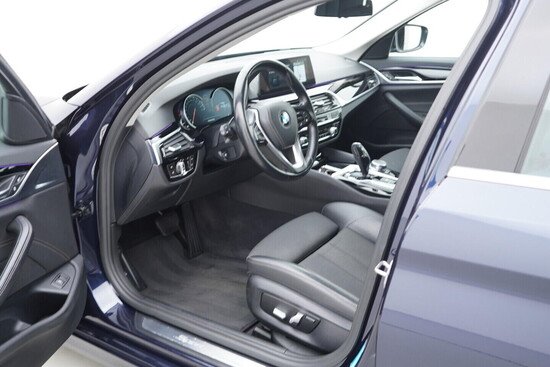 BMW 540 Sportline 3.0  250 kW automat_4