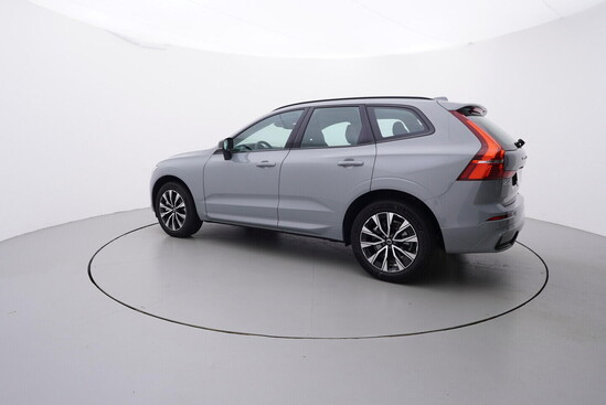 VOLVO XC60 Plus Dark 2.0 B4 145 kW automat, DPH_2