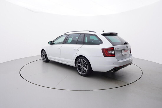 ŠKODA OCTAVIA RS 2.0 TDI 135 kW automat_2