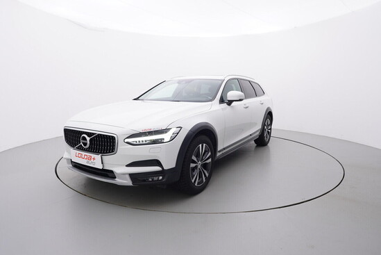 VOLVO V90 Cross Country 2.0  173 kW automat, DPH_1