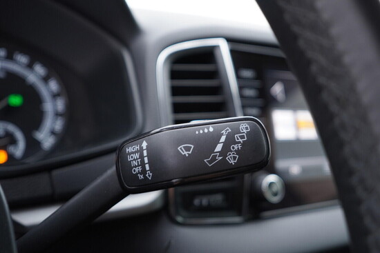 ŠKODA KAROQ Ambition 1.6 TDI 85 kW automat, DPH_5