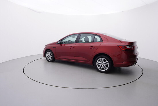 RENAULT MÉGANE  1.3  85 kW manuál_2