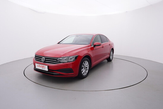 VOLKSWAGEN PASSAT Business 2.0 TDI 110 kW manuál, DPH_1